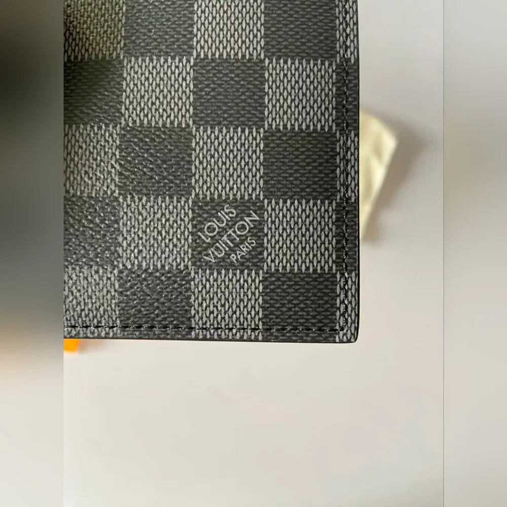 Louis Vuitton Damier Graphite Canvas Bifold Wallet - Black/Gray